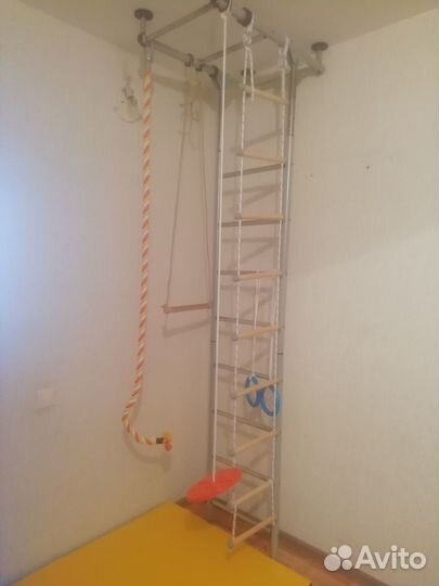 Спортивная стенка б/у