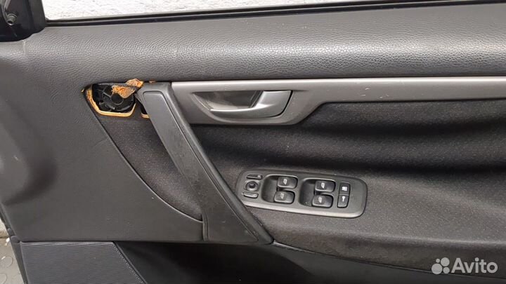 Дверь правая передняя Volvo S60