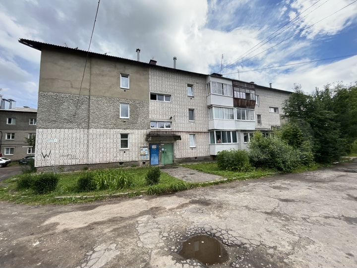 3-к. квартира, 64 м², 3/3 эт.