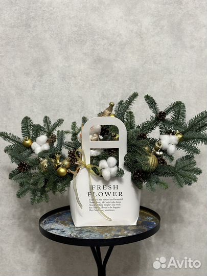 Композиции из живого нобилиса