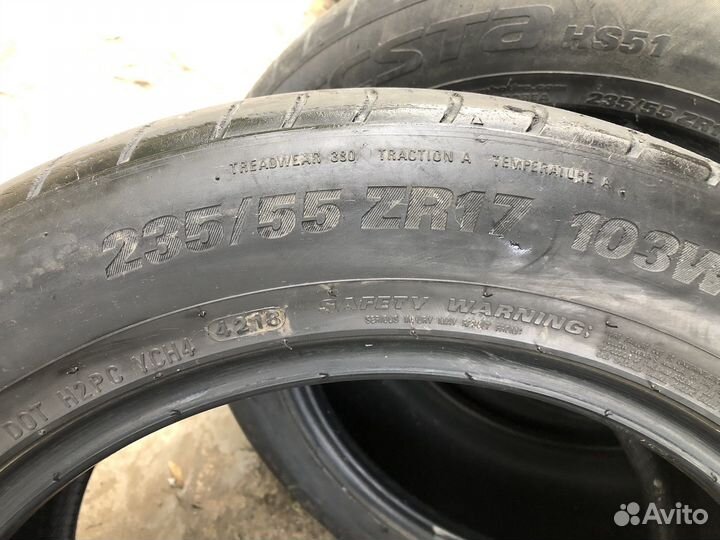 Kumho Ecsta HS51 235/55 R17 W
