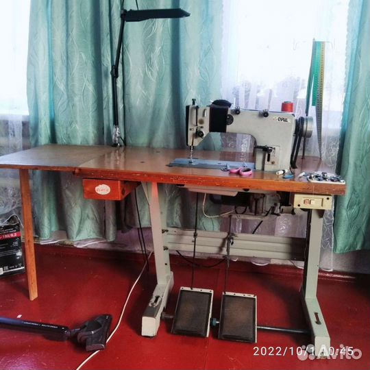 Швейная промышленная машина 