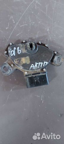 Датчик положения селектора на Volkswagen Passat B6