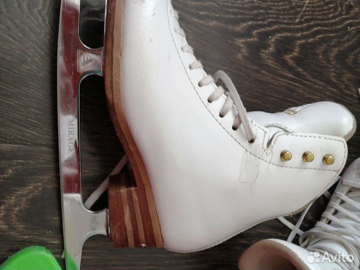 Фигурные коньки jackson elle