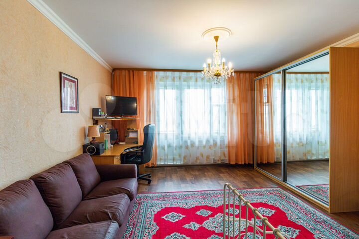 1-к. квартира, 42 м², 4/12 эт.