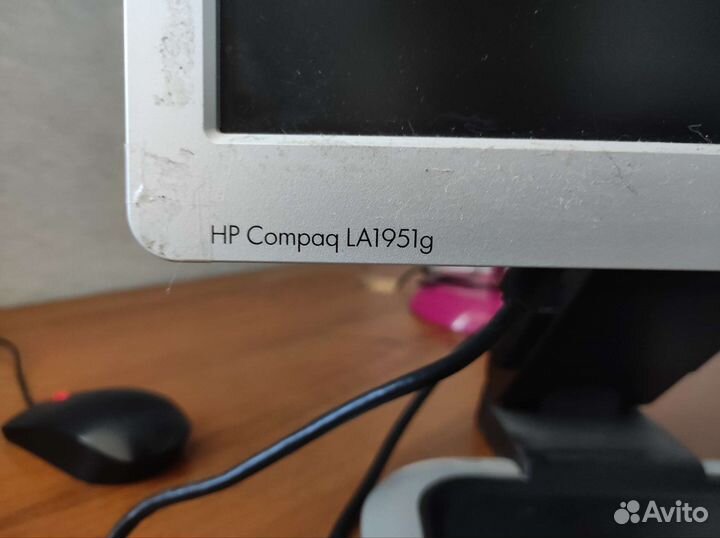 Монитор HP Compaq LA1951g