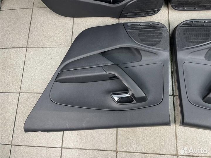 Дверные карты комплект VW Polo (Sed RUS) 2011