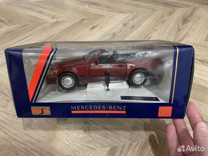 Mercedes - Benz 500 sl 1989 1:18 Maisto