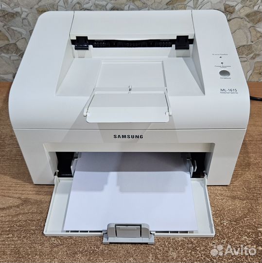 Лазерный принтер Samsung ML-1615
