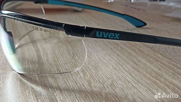 Очки защитные uvex