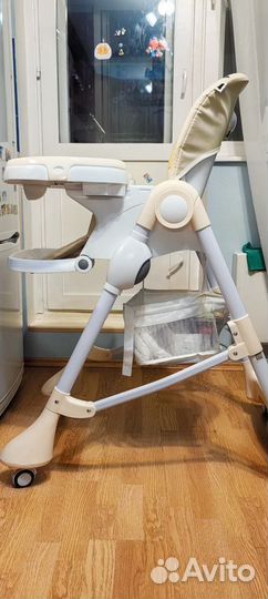 Детский стульчик для кормления