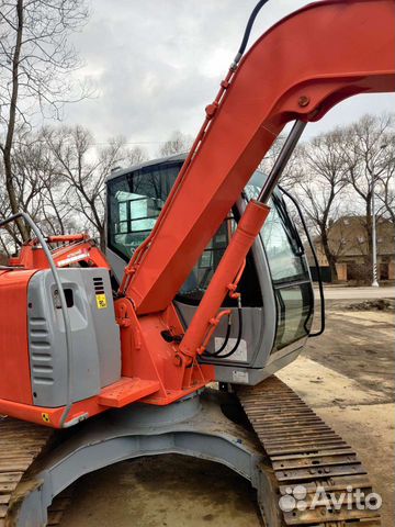 Гусеничный экскаватор Hitachi ZX70, 2012