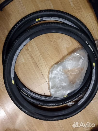 Обода 700с. с покрышками