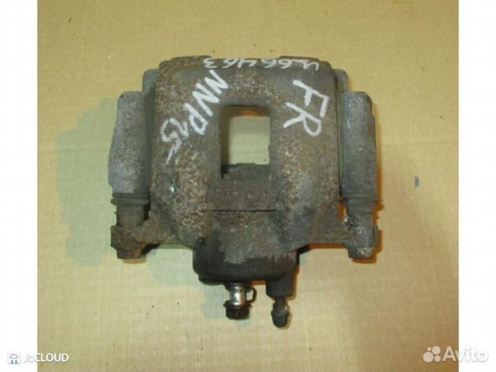 Суппорт на toyota porte NNP15 1NZ-FE