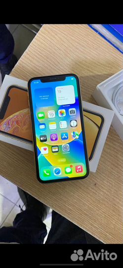 iPhone Xr, 64 ГБ