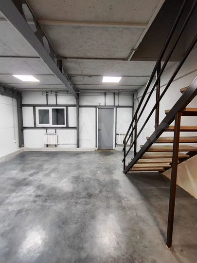 Офис, склад 140 м²