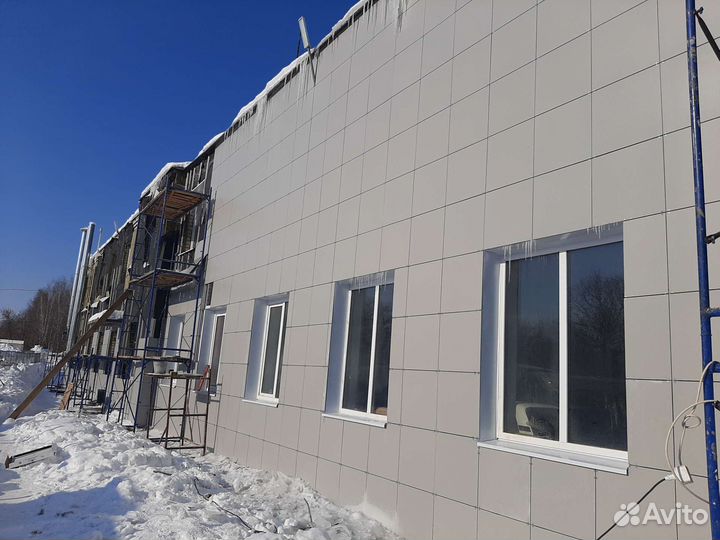 Бригада строителей