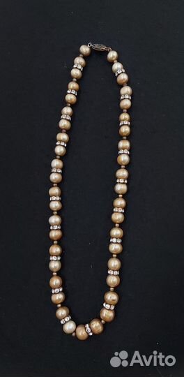 Бусы из крашеного жемчуга