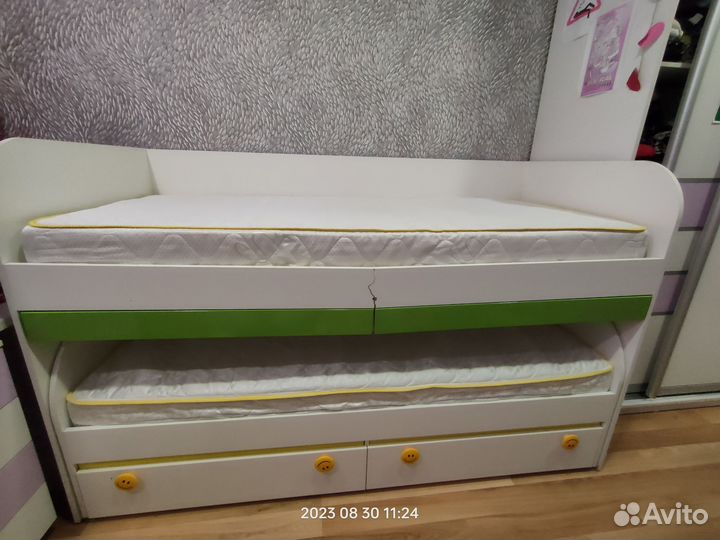 Детская кровать двухъярусная