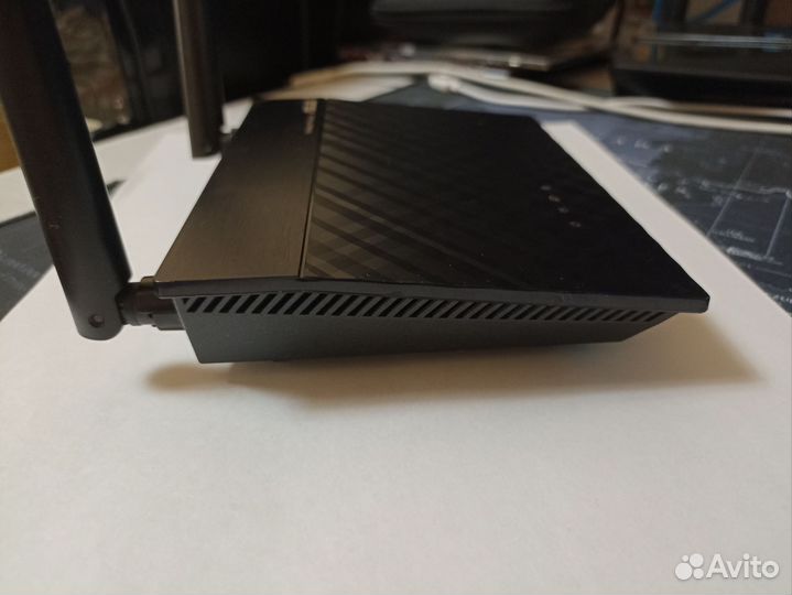 Wi-Fi роутер asus