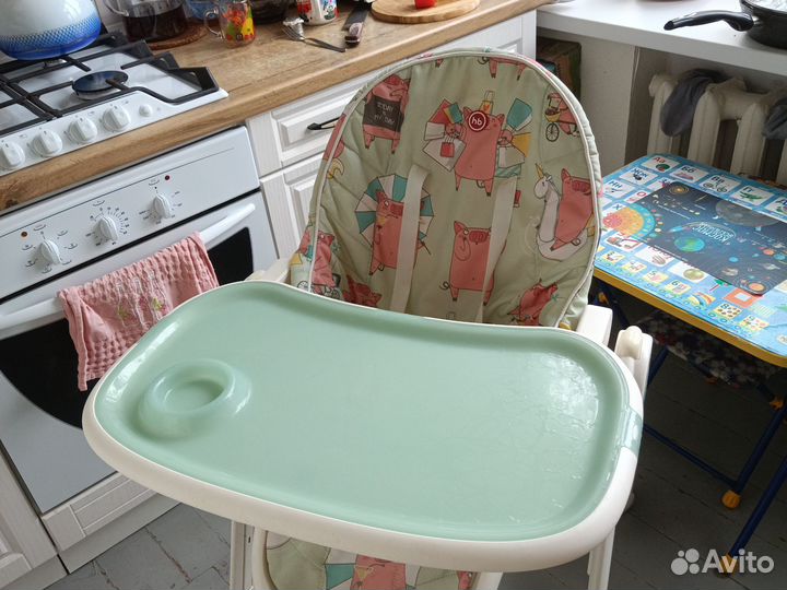 Стул детский фирмы Happy Baby Basic для кормления