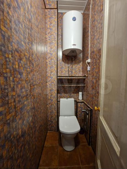 2-к. квартира, 57 м², 2/4 эт.