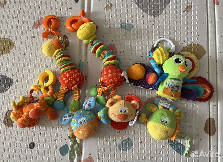 Игрушки и погремушки