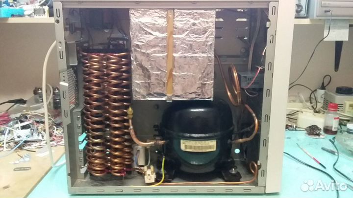 Охладитель воды для аквариума