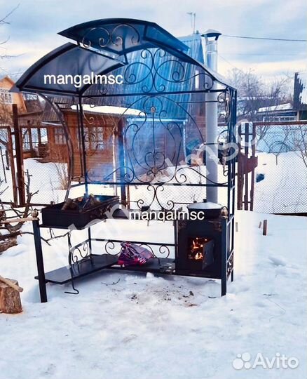 Мангал с крышей