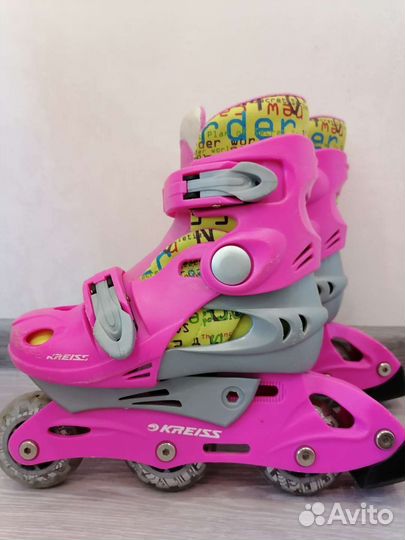 Роликовые коньки