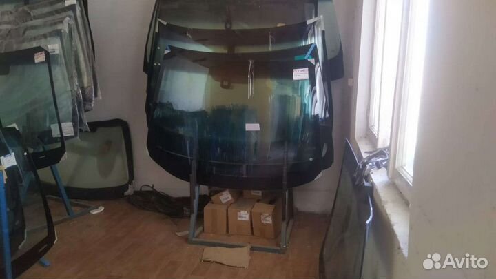 Авто стёкла на все марки авто наличие И на заказ