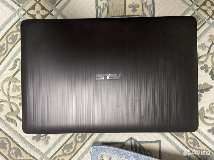 Ноутбук asus VivoBook R540UB-DM639T