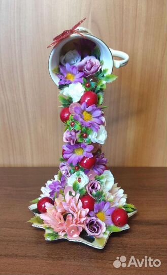 Цветочно-фруктовая композиция