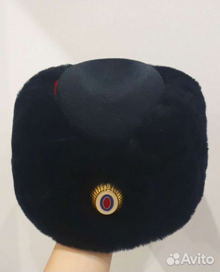 Женская зимняя шапка полиция