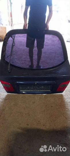 Дверь,крышка багажника Mitsubishi Carizma