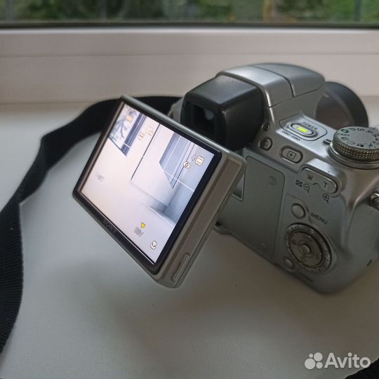 Фотоаппарат Sony H50