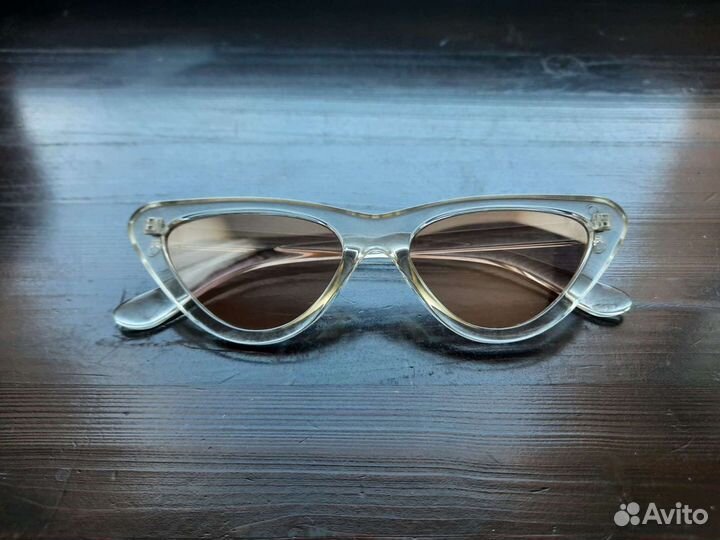 Солнцезащитные очки женские