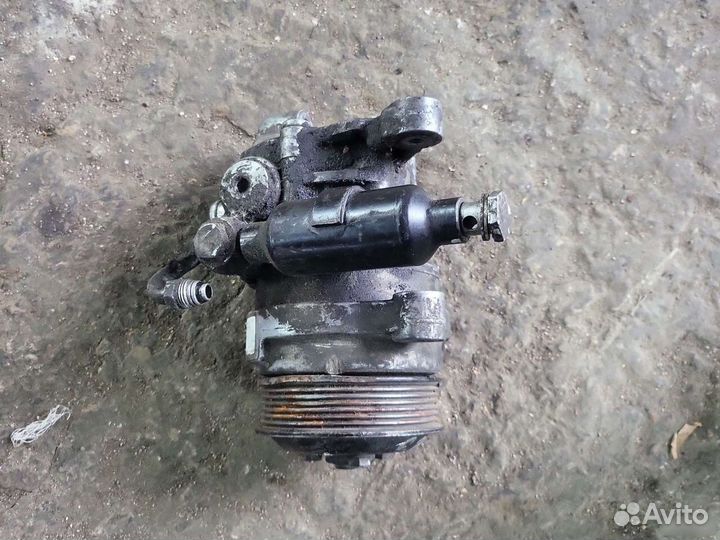 Насос гидроусилителя руля N62 BMW x5 e70