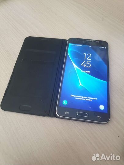 Смартфон samsung galaxy j7 (2016)