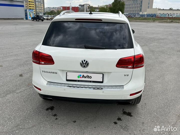 Volkswagen Touareg, 2011