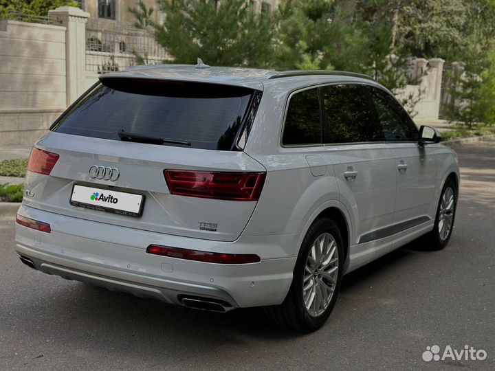 Audi Q7, 2015