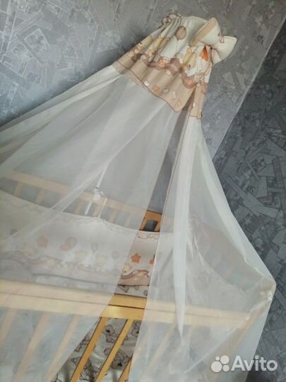 Балдахин и борта в кроватку