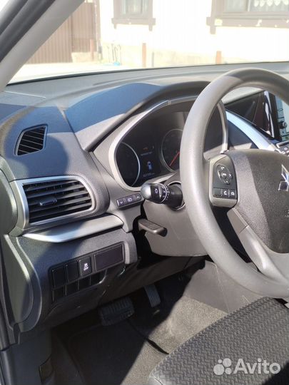 Mitsubishi Eclipse Cross 1.5 CVT, 2019, 140 000 км