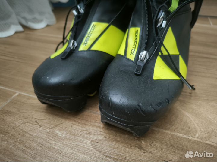 Лыжные ботинки fischer speedmax 42 eur