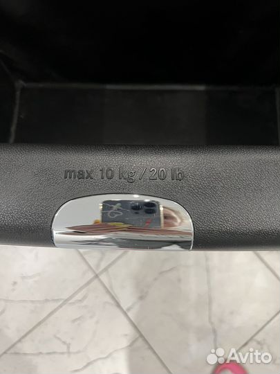 Полка в багажник Mercedes-Benz 212-213