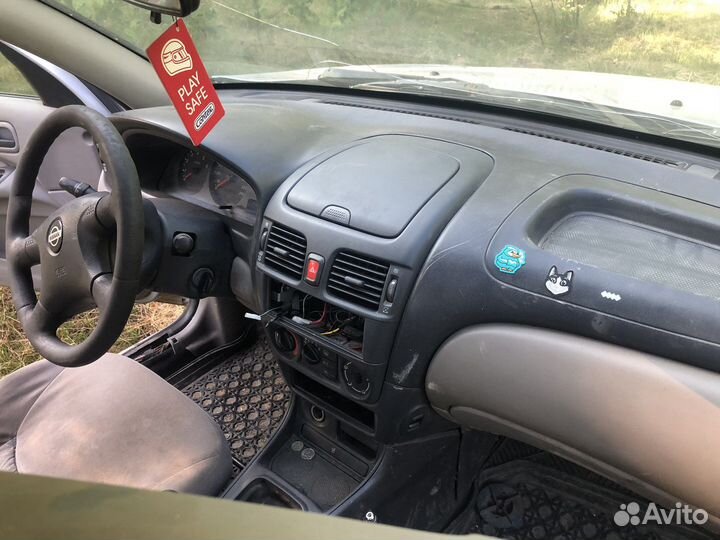 Разбор Nissan almera n16 1.5 2001 г