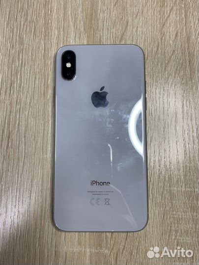 Телефон iPhone 10