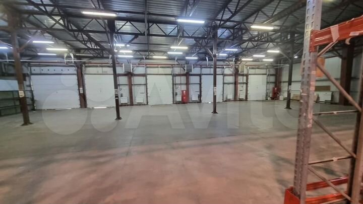 Склад, 6584 м²