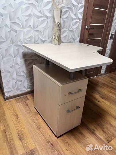 Компьютерный стол бу