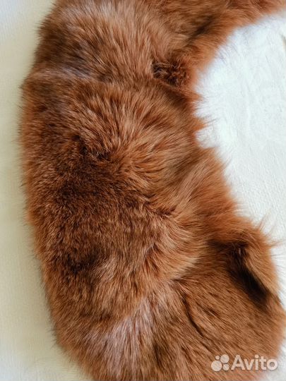 Меховой воротник песец крашенный